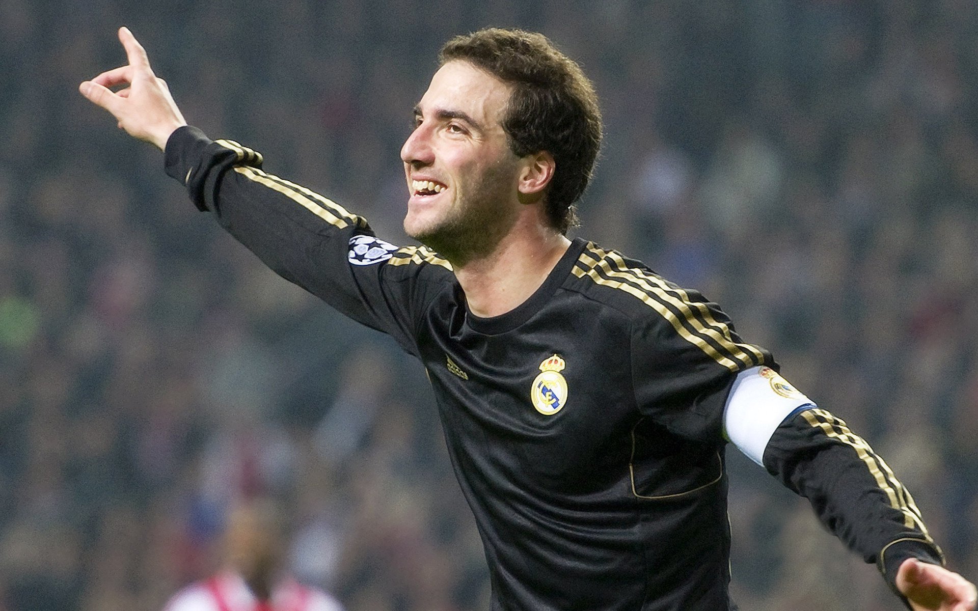 开云电竞-未来联盟:引入AI战术分析,球队“智慧”提升!,未来联盟第一人